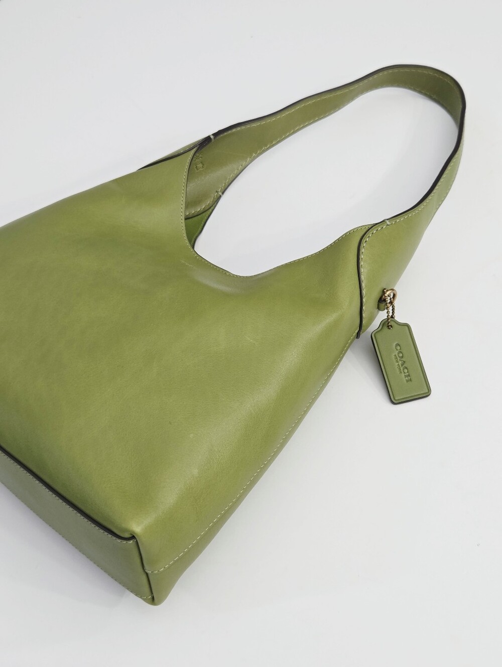 EXCELLENT AUTHENTIC COACH BROOKLYN 28 SHOULDER BAG - DARK LIME - Picture 5 of 13